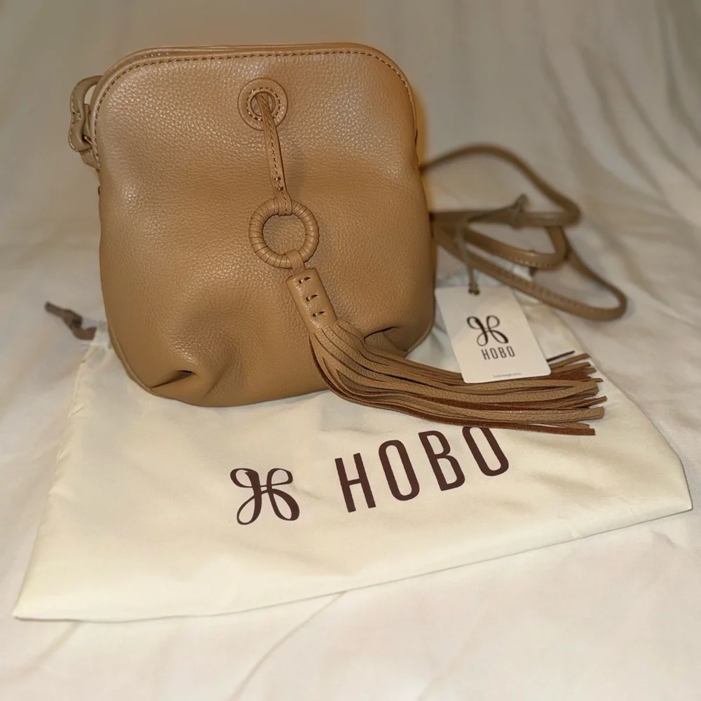 NWT HOBO - Birdy Crossbody Bag - Picture 2 of 3
